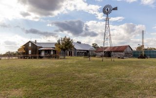 TCHCC Czech Homestead(Janak Barn, Migl House, and Log Corn Crib)-113 (1)